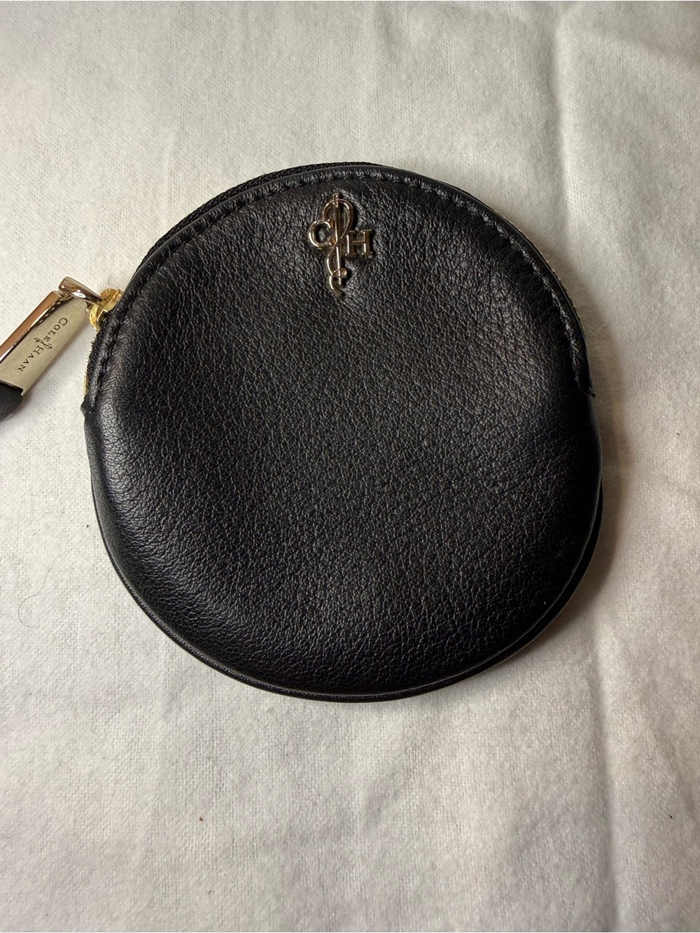 Cole Haan Black Leather Round Zip Coin Purse Wallet